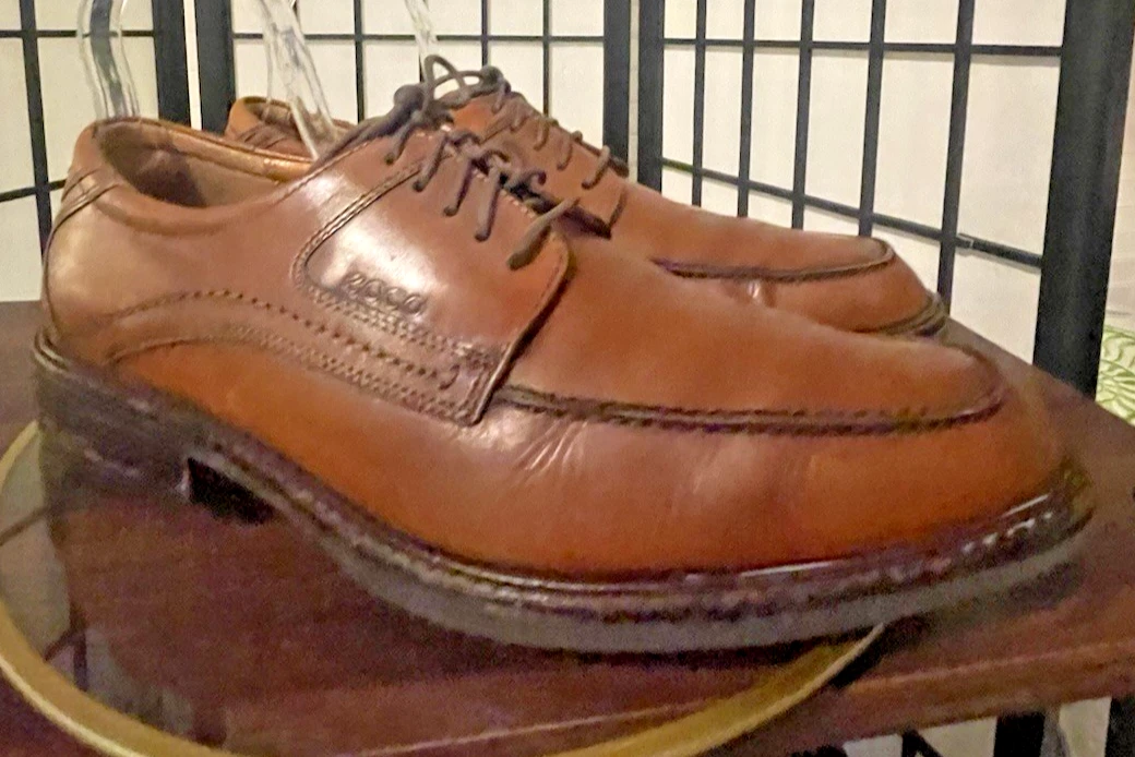 Oxford uomo FluidForm morbida ECCO Helsinki pelle marrone stringata taglia US 12M!