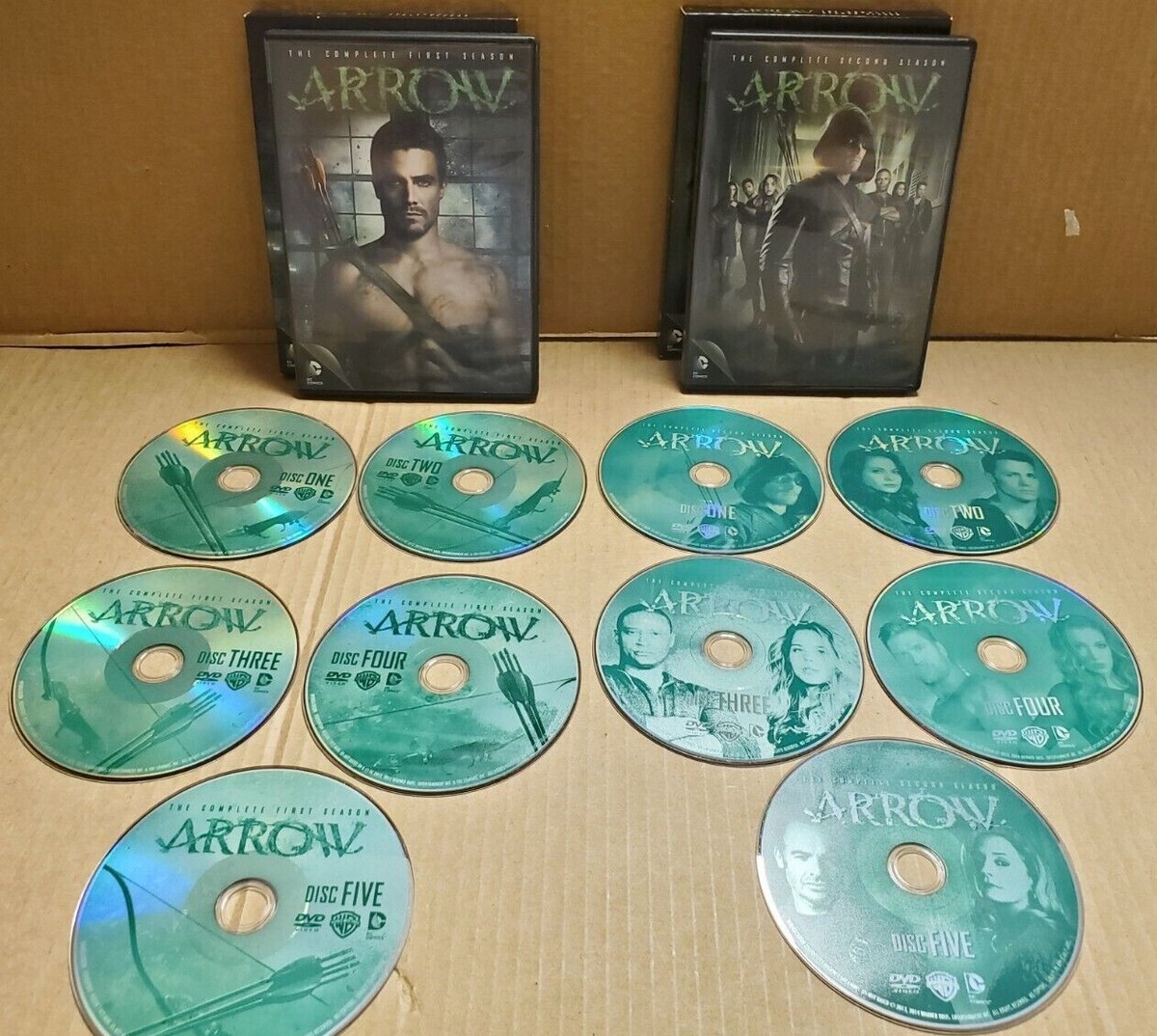 DVDプレゼント付き】ARROW アロー シーズン1〜4 Amazon.com