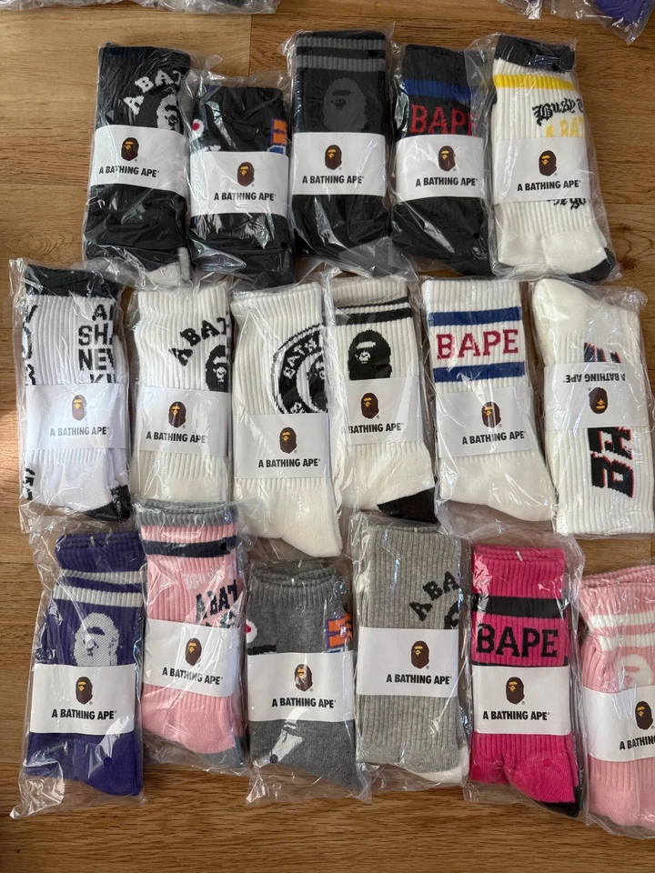 A BATHING APE BAPE crew socks