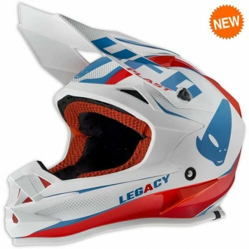 Caschi UFO per la guida di veicoli