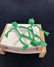 Lot Of 2 Sun Hill Bendable Frogs