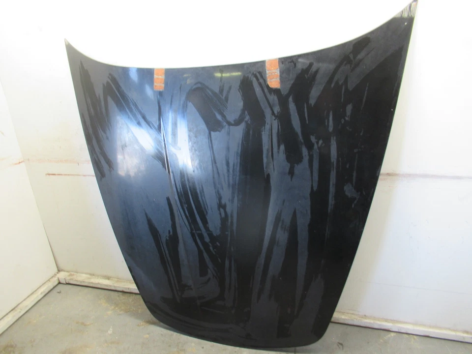 04-12 MASERATI QUATTROPORTE CAPÓ DELANTERO NEGRO OEM Foto 3 de 4