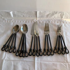 Gourmet Settings Twist & N Shout Black Oxidized Stainless Steel 19 Pc wrought