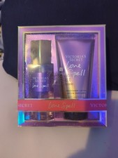VICTORIA SECRET HOLIDAY 2020 LOVE SPELL MIST AND LOTION TRAVEL GIFT SET 