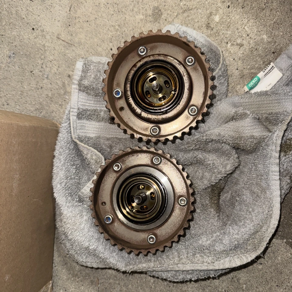 Звездочка с регулируемым фаз газораспределения (VVT) впускного и выпускного двигателя для Ford Escape 2 штуки - Изображение 4 из 4