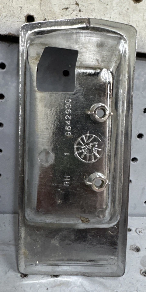 1971 - 1974 Buick Electra Lesabre Riviera Door Handle Backing Trim RH Chrome - Image 3 of 3