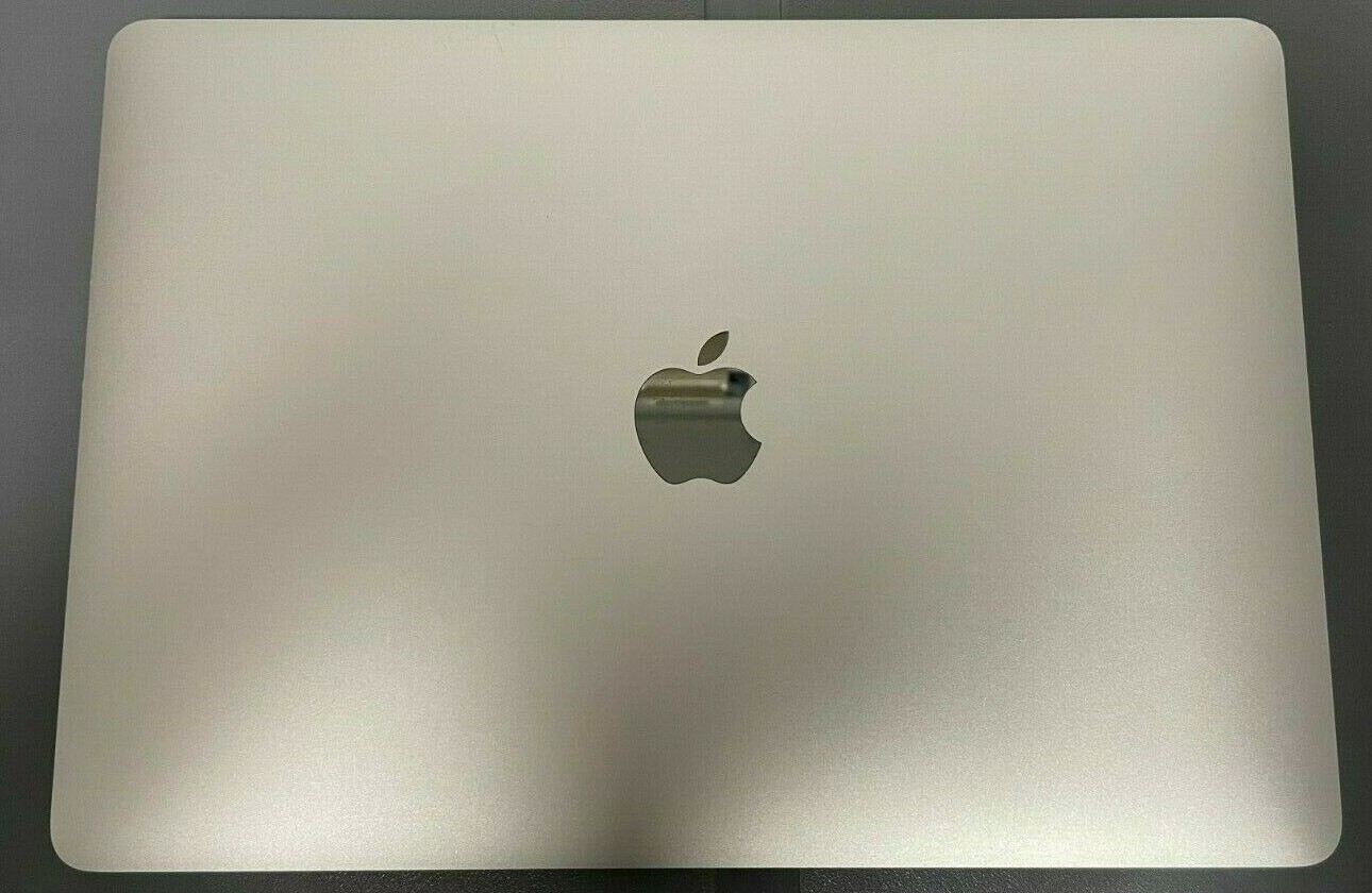 Foto 5 di 12