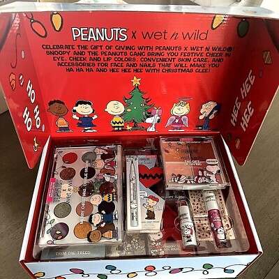 メイク道具・化粧小物 wet n wild Peanuts Collection Box 楽天市場】wet n wild x スヌーピー コラボ Wet N Wild Peanut