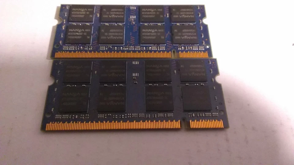 Nanya 2GB 2x1GB DDR2 PC2-5300S 667MHz SODIMM - Image 2 of 2