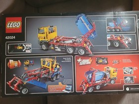 LEGO TECHNIC: Container Truck (42024)