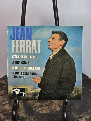 Jean Ferrat C est Beau La Vie French EP 45 RPM Barclay 70613 1962