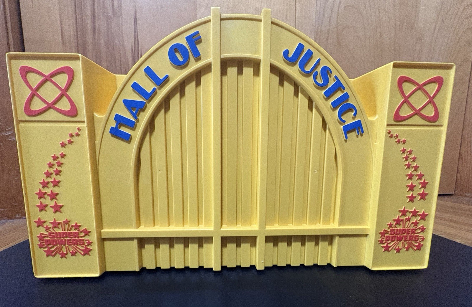 Hall of Justice Super Powers 1984 Playset Justice League Vintage DC