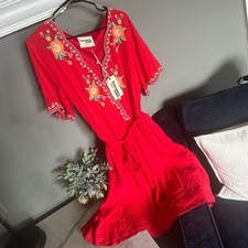 Savanna Jane 1X Red Floral Embroidered V-Neck Shift Short Sleeve Tie Dress