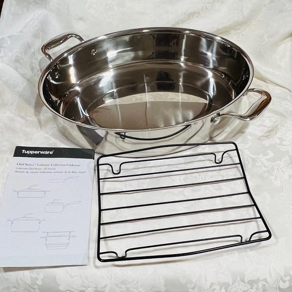 NEW IN BOX Tupperware Chef Series Oval Roaster with Rack