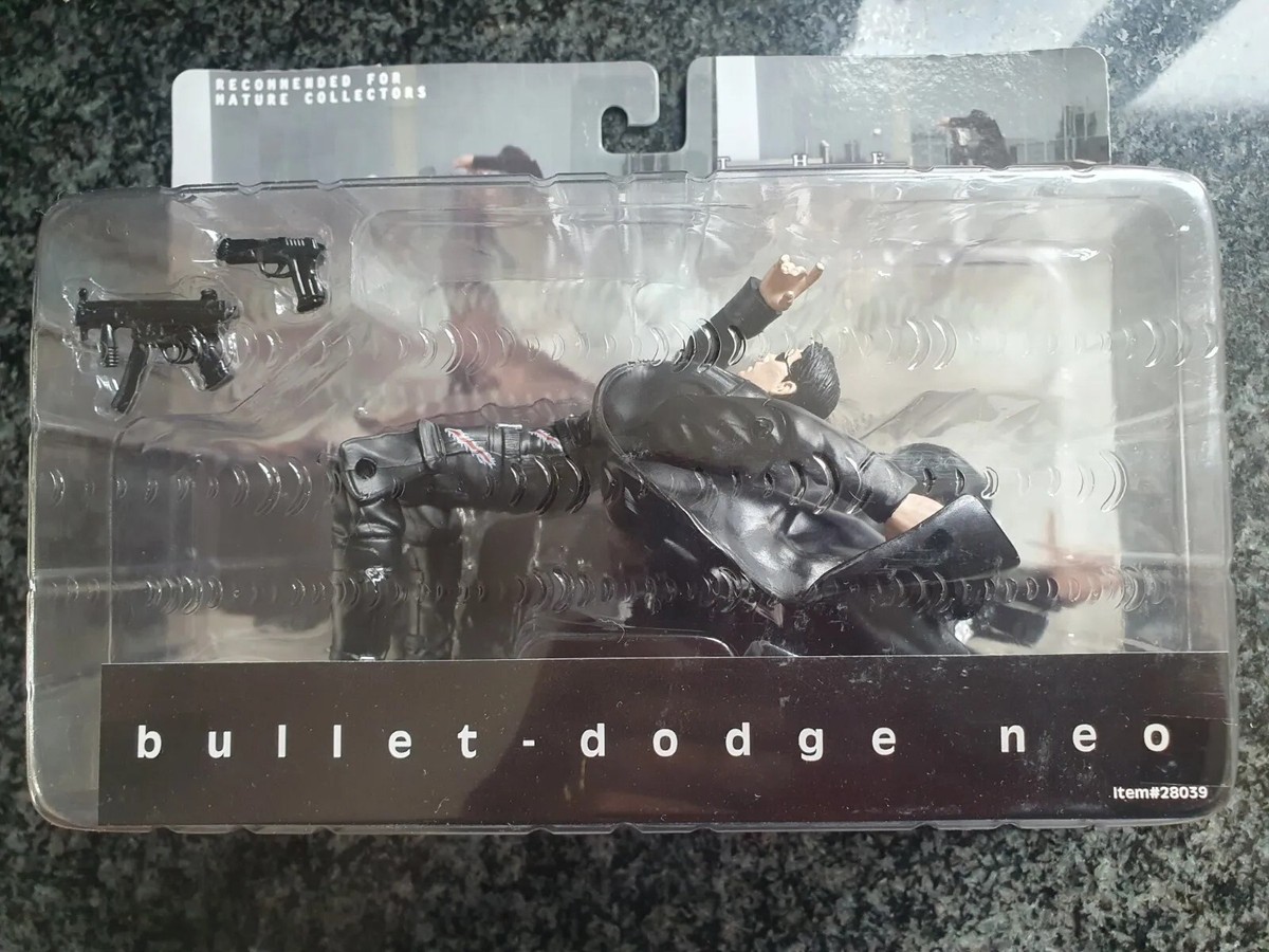 マトリックス　bullet dodge neo フィギュア Bullet Dodge Neo Action Figure - 2001 The Matrix, The Film