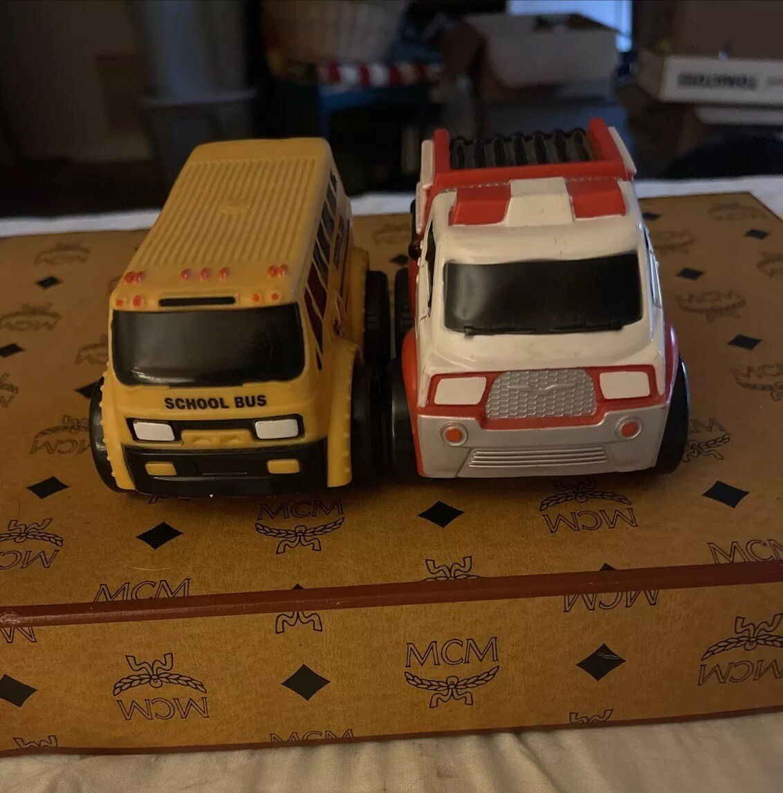 S School Bus & Fire Truck Toys