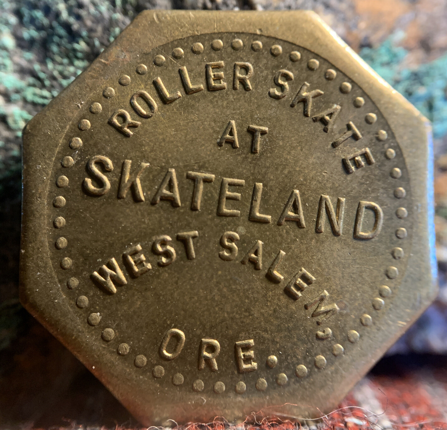 West Salem, Oregon ⚜️ GEM CARTWHEELS ROLLER SKATE SKATELAND Marion Co
