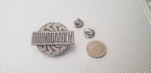 Soundgarden pin - Picture 2 of 3