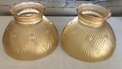 Satin Glass Diamond Yellow Gold Lamp Shade Hurricane - Picture 2 of 12