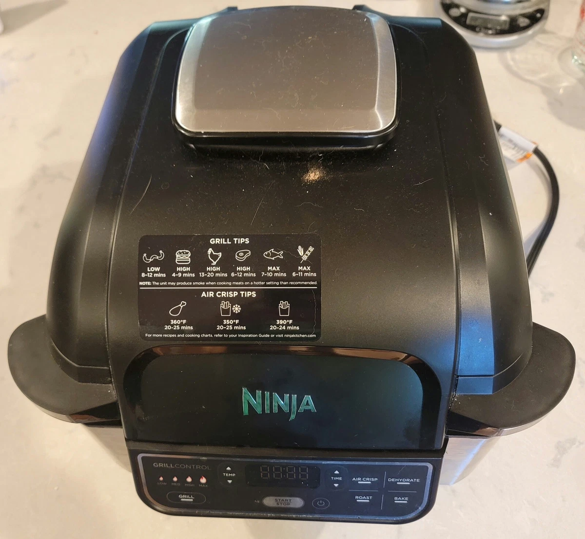 Ninja Ag301 Foodi 5-in-1 Indoor Grill with 4-Quart Air Fryer