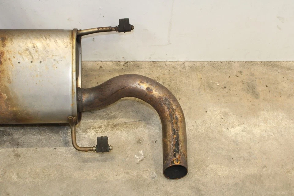 Silenciador sistema de exaustão traseiro 2017-2019 Alfa Romeo Giulia Ti 2.0L AWD 1936406000 - Imagem 4 de 4