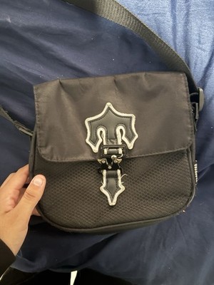 Trapstar Irongate T Crossbody Bag Black with T Logo