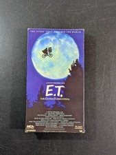 E.T. The Extra-Terrestrial VHS Black Green Tape w Hologram 1988 1st Release