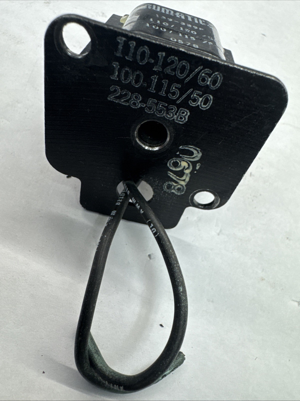 Numatics Solenoid Control Coil Pneumatic Valve 110/120V 139-329P 228-553B 60HZ