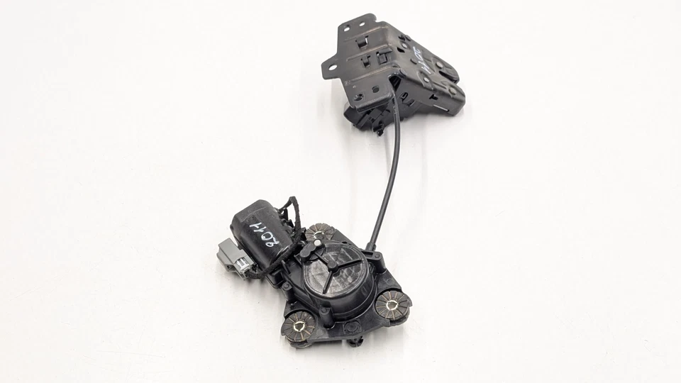 VOLVO S90 TAILGATE LOCK LATCH CATCH & ACTUATOR BOOT LID 2016 — 第 4/4 张图片