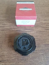 OEM Genuine Briggs & Stratton 5044 Gas Fuel Cap Lawn Mower Small Engines. 397974