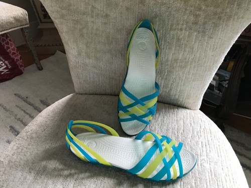 Crocs Huarache flache Sandalen mit Absatz hinten 8W türkis & limette nicht mehr produziert - Bild 2 von 7