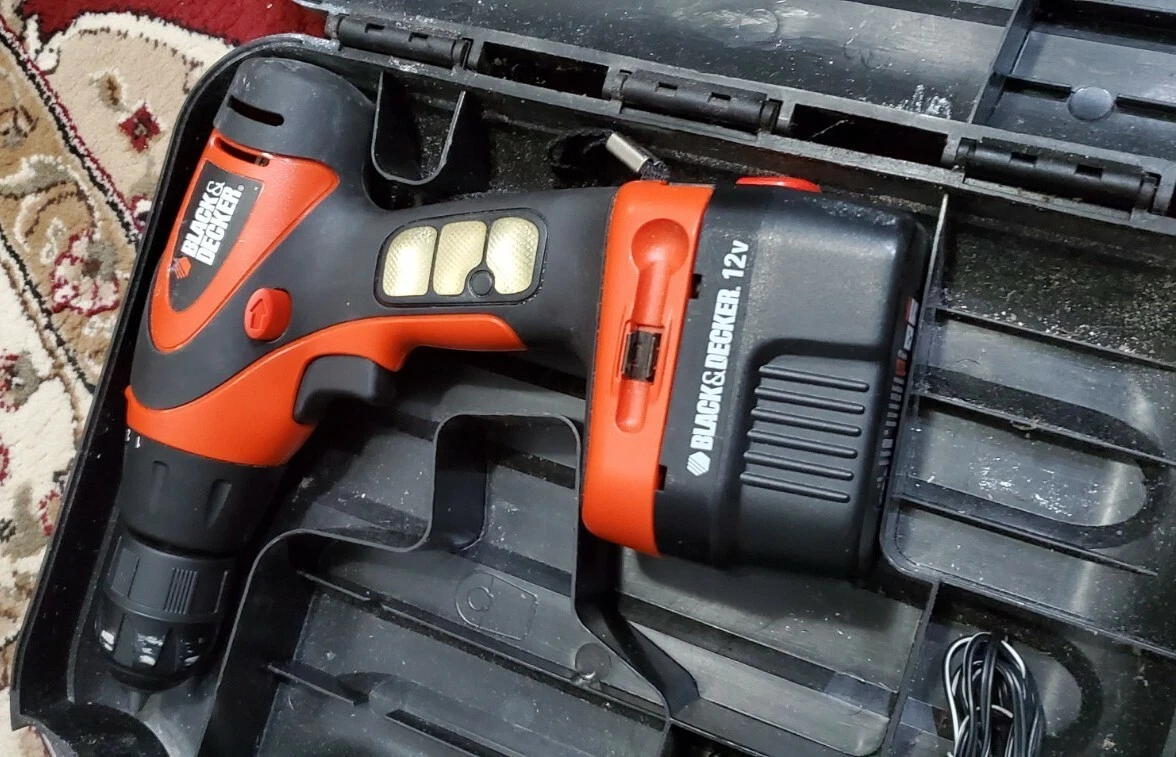 Black & Decker 12V Lithium Drill with 2 Batteries 