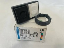 New Schneider Electric ZB5AW841723 White Flush/Black Projecting Double-Headed 