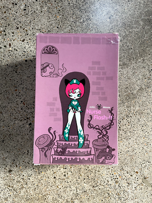 Junko Mizuno QEE Nurse Flash-It 8
