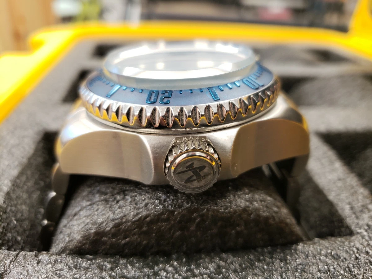 Invicta hotsell hydromax watch