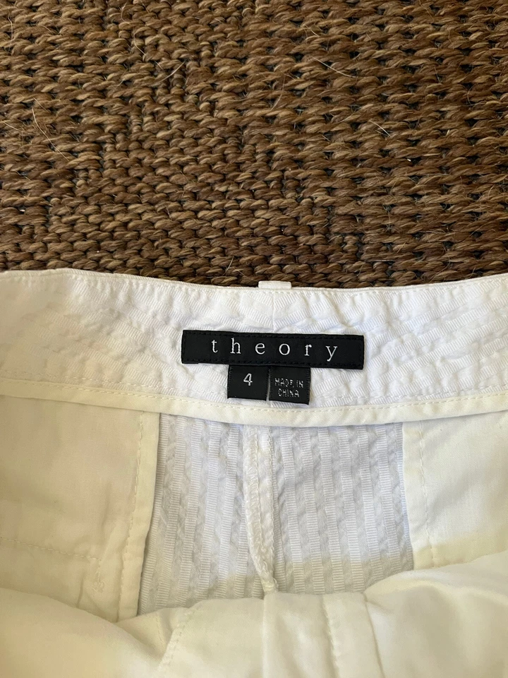 Pantalones Cortos Chinos Para Mujer THEORY Marfil Seersucker Algodón Frente Plano Talla 4 Foto 3 de 4