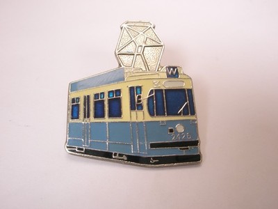 Blue Rathgeber 3 Axle Model #2425 Munich Tram Train Vintage Lapel Pin a37