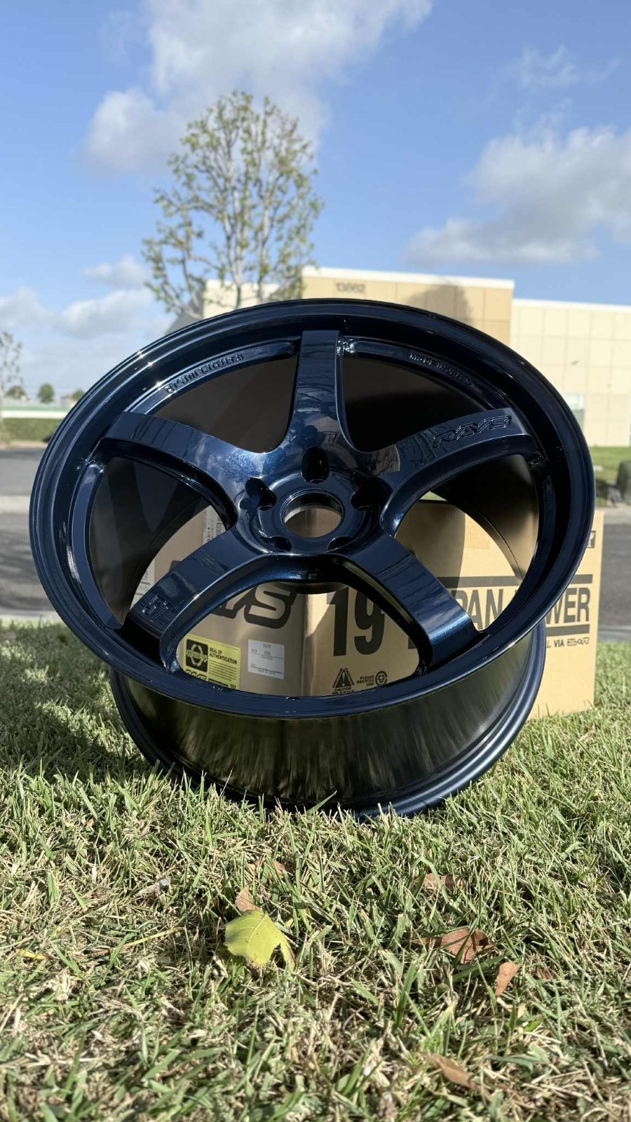 Gramlight 57CR 19x9.5/10.5 +25/35 5x112 Eternal Blue Pearl (Staggered)