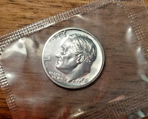 1962-P Roosevelt Dime Nice Original Gem BU Full Torch CHRC