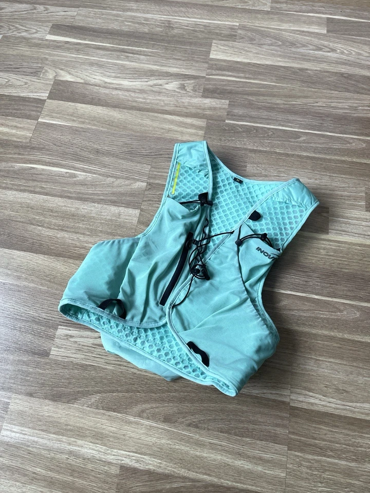 Inov-8 Racepac 20 Running Vest light Green Medium - Image 2 of 4