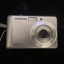 Samsung SL30 10.2MP Compact Digital Camera with 3X Zoom Silver - Tested Working