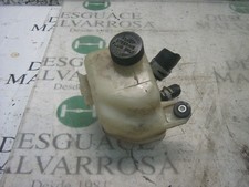 Pompe direction assistée Mazda 323