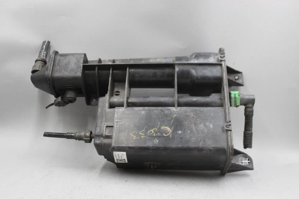 2017-2019 GMC ACADIA FUEL VAPOR EVAPORATOR CANISTER OEM #40128 - Image 2 of 3