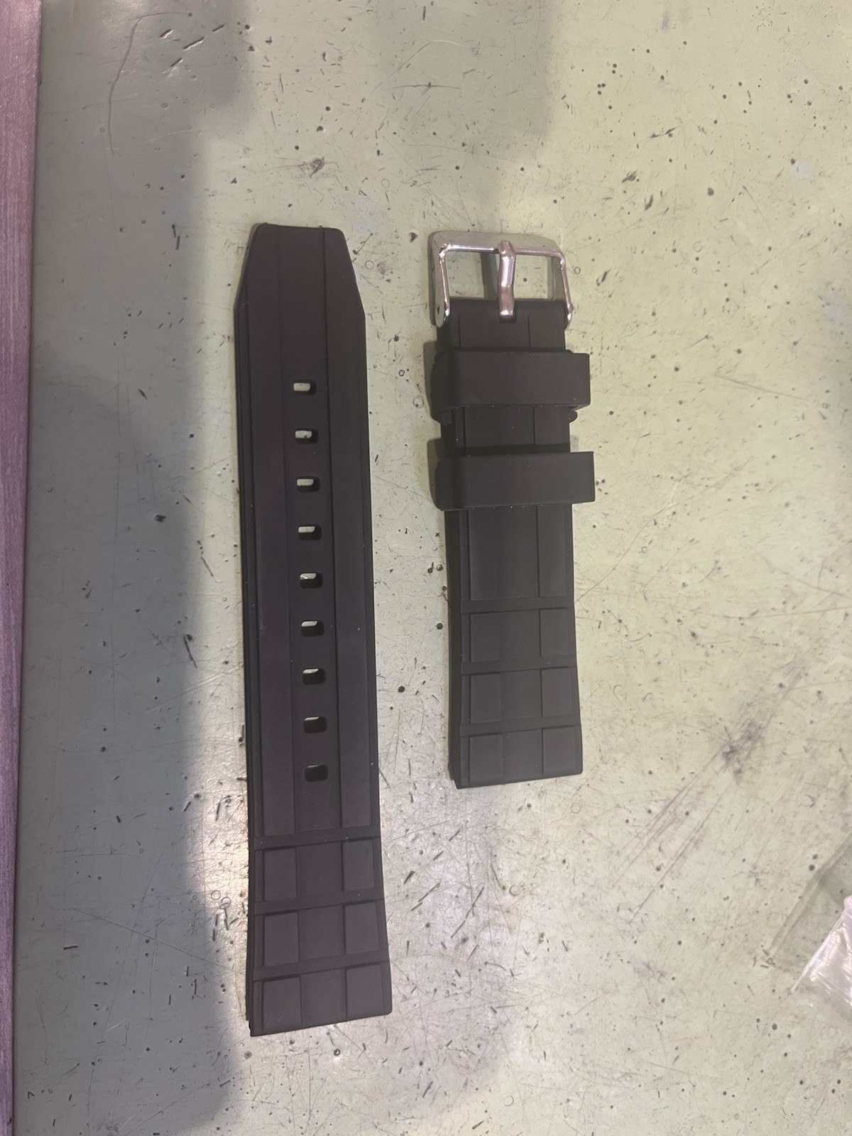 Men's 22mm Black Water-Resistant Silicone Rubber Sport Watch Band