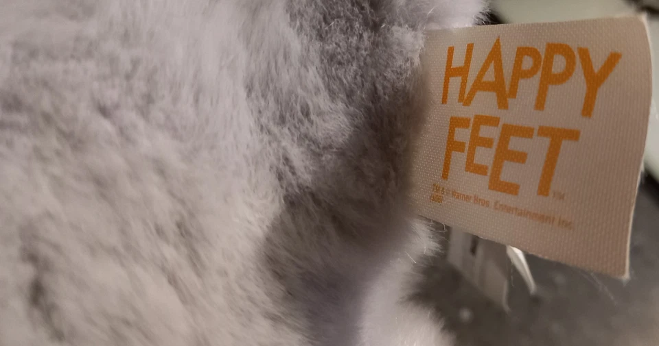 Vintage Happy Feet Soft Toy - Image 4 of 4