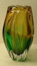 Vintage Sanyu Narumi * Fantasy Glass Vase * Green Amber Gold Foil * 8 3/4” 0187