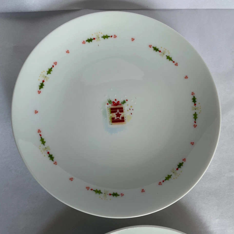 Boston Warehouse HAPPY HOLIDAYS 6.5" Set of 4 Porcelain Dessert Plates Christmas - Image 2 of 4