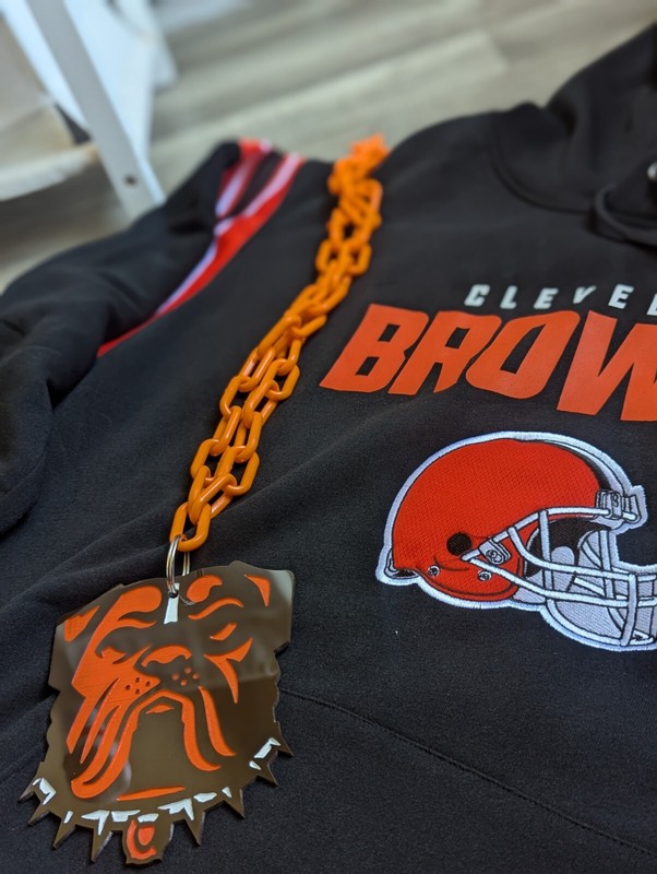 Cleveland Browns Hoodie & Fan Chain Combo XL