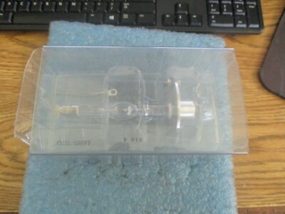 Yumex Model: YMXL-S200FF Super High Pressure UV Lamp. New Old Stock 