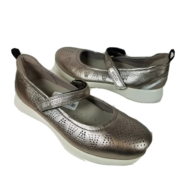ecco women's soft 5 mary jane sneaker